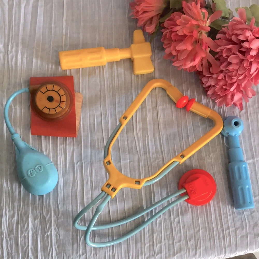Vintage FISHER PRICE doctor bag replacement parts ,walker popper, baby r…